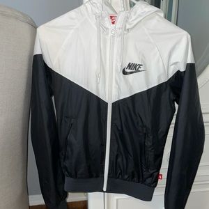 Nike windbreaker